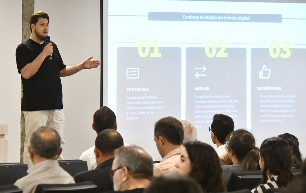 Evento de apresentação da BB Governo Digital para a digitalização de serviços de Umuarama